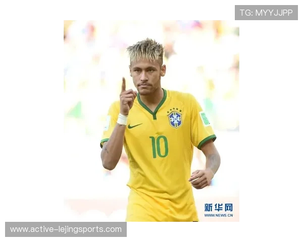 足球巨星新赛季亮相是否换发型引热议时尚与竞技双重焦点